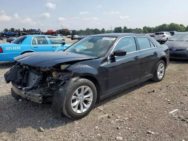 2019 Chrysler 300 Touring