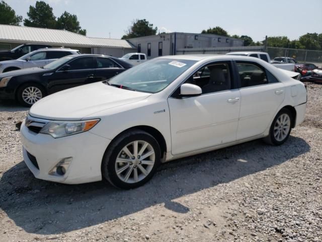 2013 Toyota Camry Hybrid