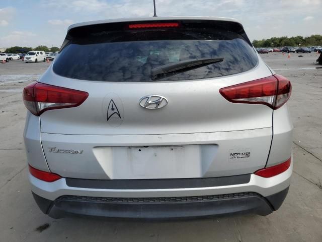 2016 Hyundai Tucson SE