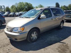 Toyota Vehiculos salvage en venta: 2002 Toyota Sienna LE