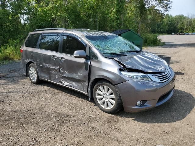 2017 Toyota Sienna XLE