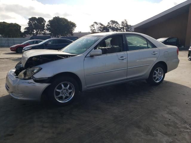 2004 Toyota Camry LE