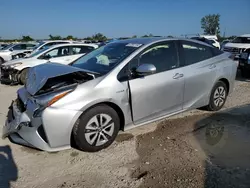 Toyota Prius Vehiculos salvage en venta: 2016 Toyota Prius