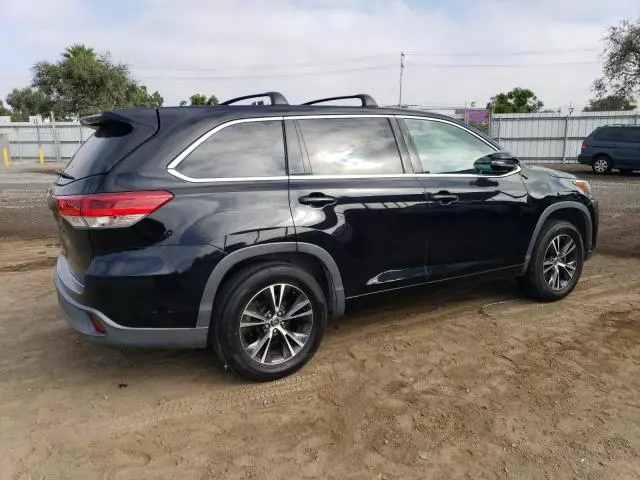 2018 Toyota Highlander LE