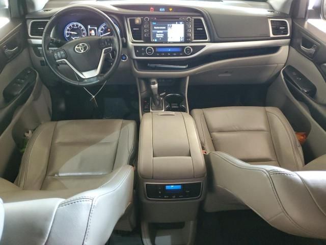 2018 Toyota Highlander SE