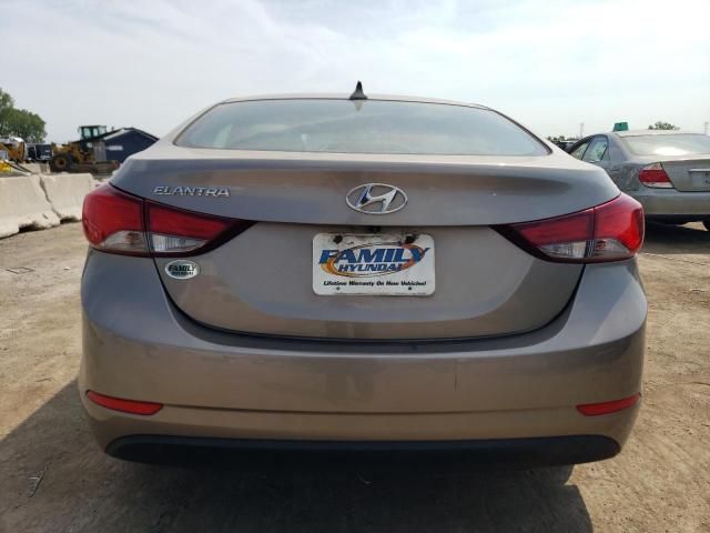 2015 Hyundai Elantra SE