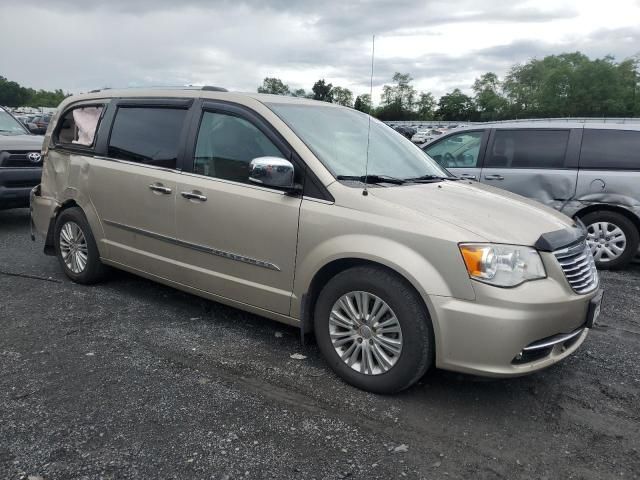 2012 Chrysler Town & Country Limited