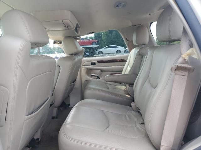 2005 Cadillac Escalade Luxury