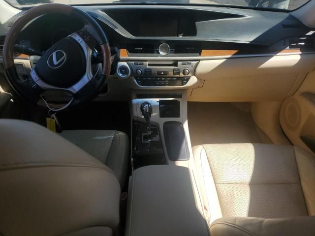 2013 Lexus ES 300H