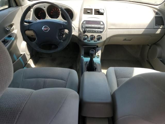 2002 Nissan Altima Base