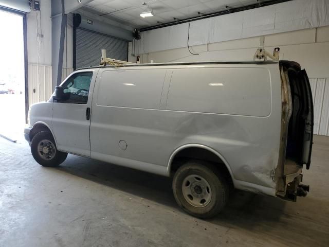 2020 Chevrolet Express G2500