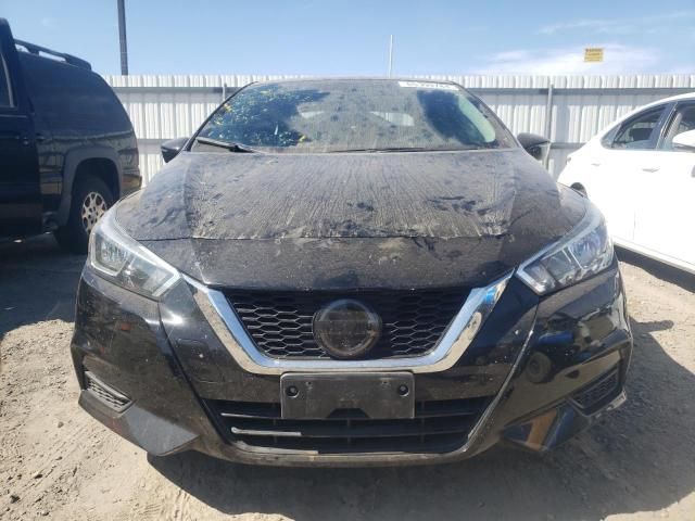 2021 Nissan Versa SV