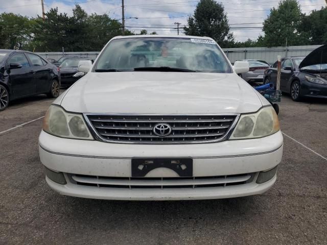 2004 Toyota Avalon XL