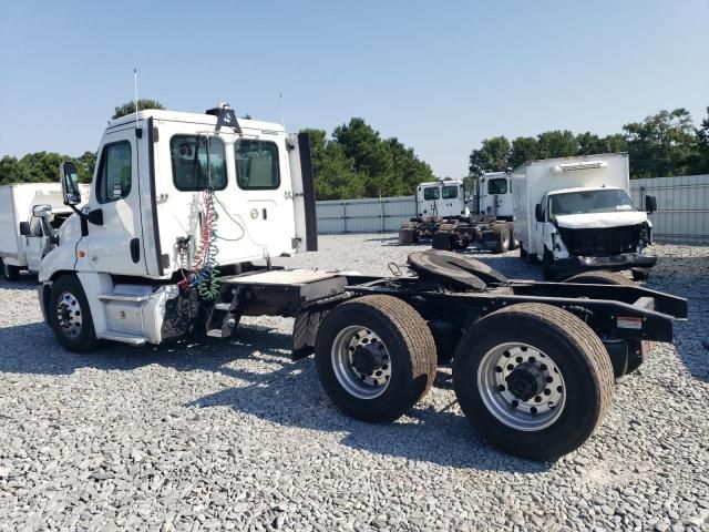 2019 Freightliner Cascadia 125