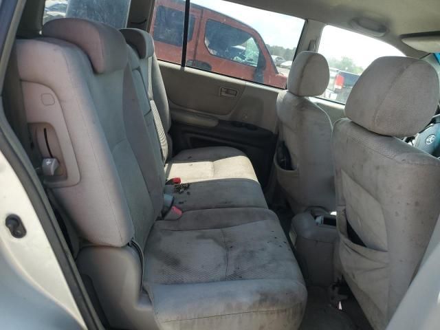 2004 Toyota Highlander Base