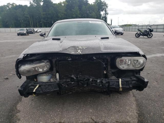 2014 Dodge Challenger SXT