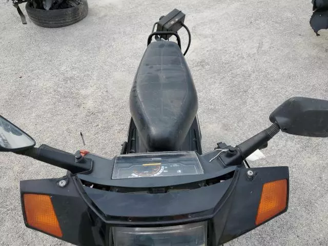 2000 Honda CH80