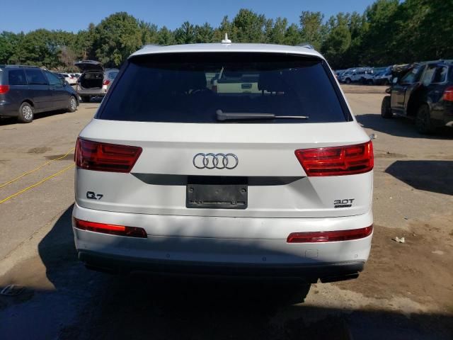 2017 Audi Q7 Premium Plus