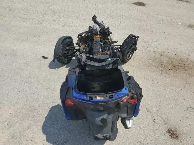 2012 Can-Am Spyder Roadster RT