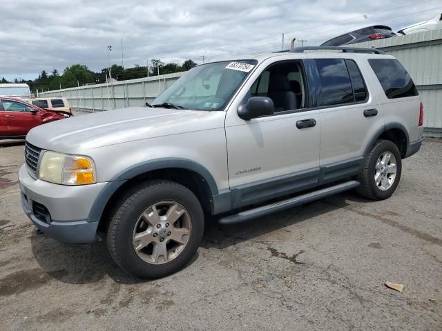 2004 Ford Explorer XLT