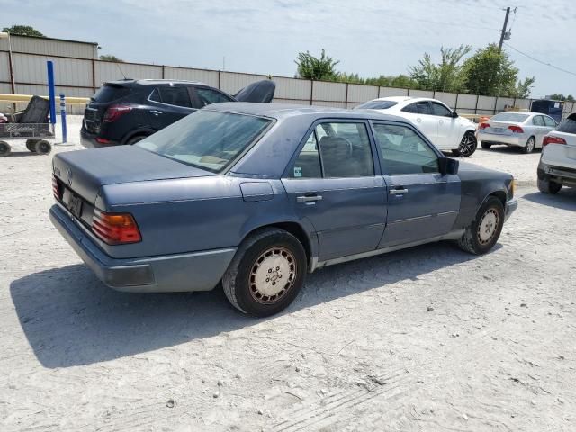 1987 Mercedes-Benz 300 E