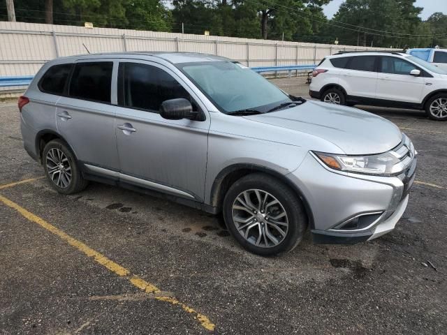 2016 Mitsubishi Outlander ES