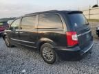 2014 Chrysler Town & Country Touring L