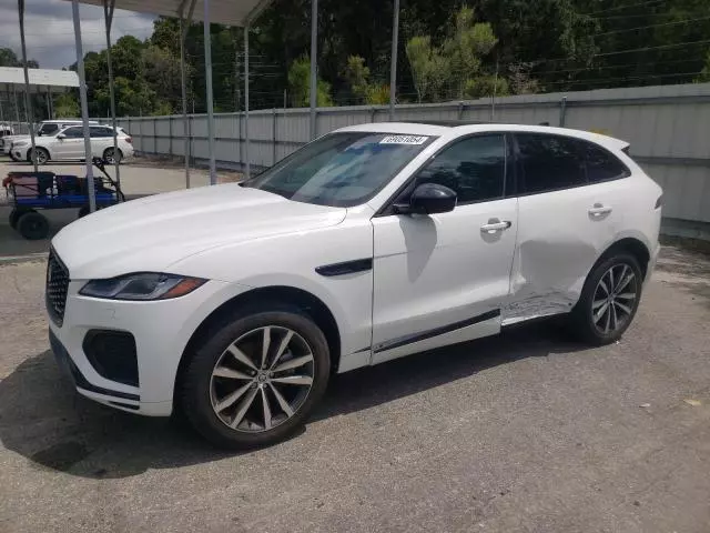 2024 Jaguar F-PACE R-DYNAMIC S