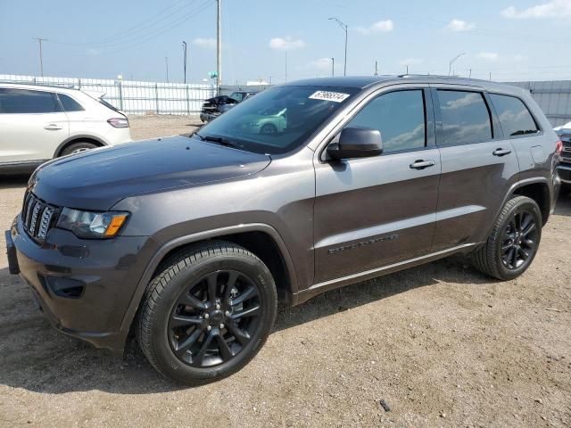 2020 Jeep Grand Cherokee Laredo