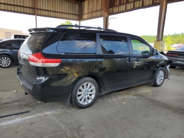 2013 Toyota Sienna XLE