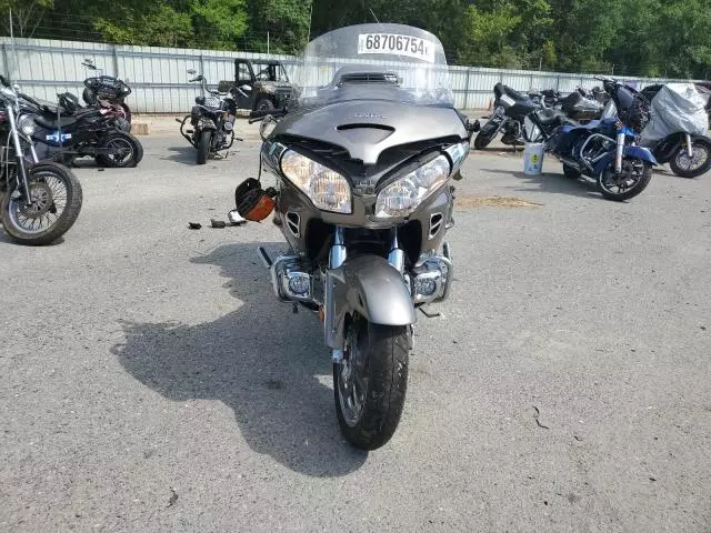 2006 Honda GL1800