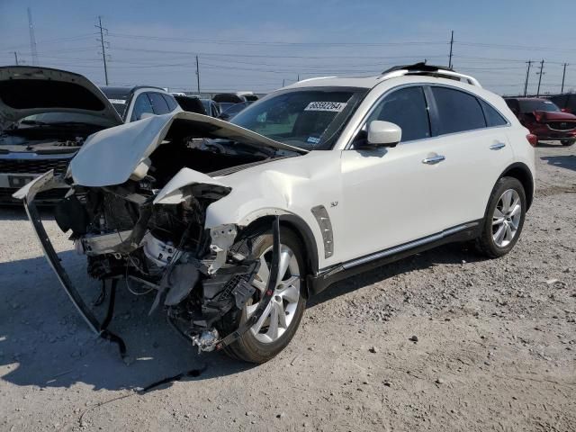 2015 Infiniti QX70