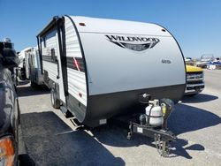 Vehiculos salvage en venta de Copart Chicago: 2021 Wildcat Travel Trailer