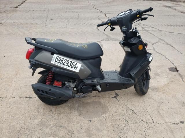 2016 Genuine Scooter Co. Hooligan 170I