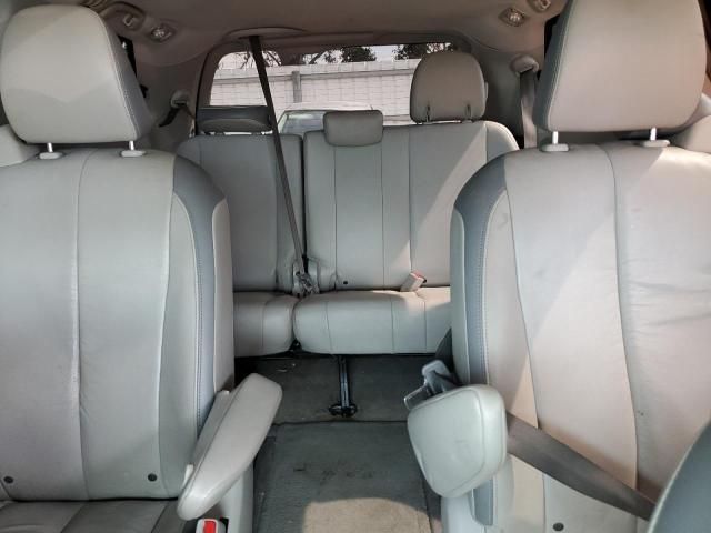 2012 Toyota Sienna XLE