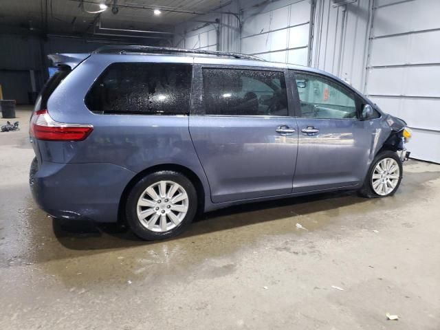 2016 Toyota Sienna XLE