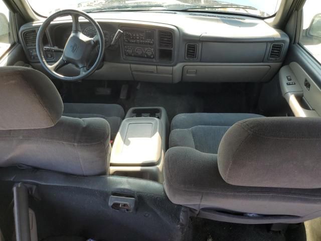 2002 Chevrolet Suburban C1500