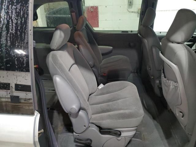 2004 Dodge Caravan SXT