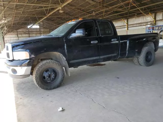 2005 Dodge RAM 3500 ST