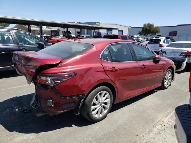 2022 Toyota Camry LE