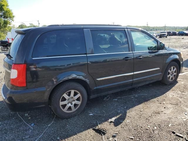 2013 Chrysler Town & Country Touring