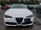 2022 Alfa Romeo Giulia Super