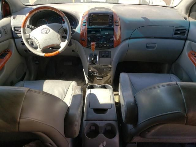 2008 Toyota Sienna XLE