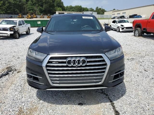 2017 Audi Q7 Prestige