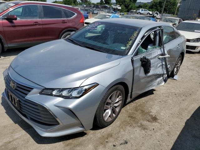 2019 Toyota Avalon XLE