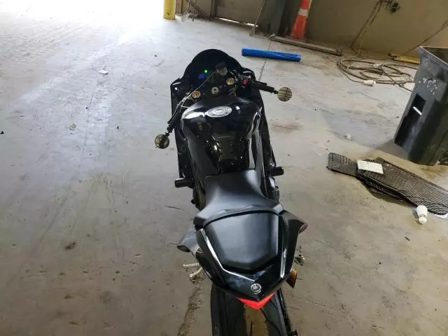 2008 Yamaha YZFR1