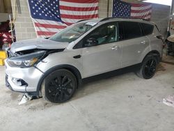 SUV salvage a la venta en subasta: 2017 Ford Escape SE