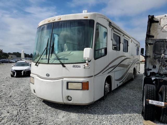 2001 Trailers Motor Home