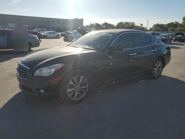 2013 Infiniti M37