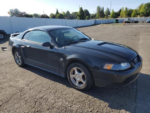 2004 Ford Mustang